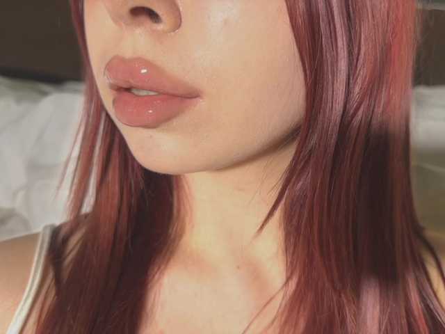 Mzxhhh's BongaCams show and profile