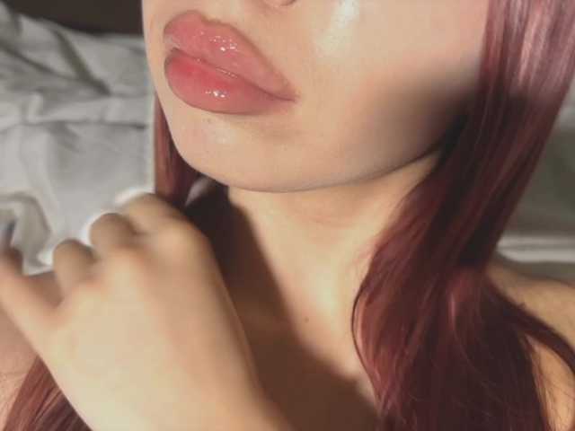 Mzxhhh's BongaCams show and profile