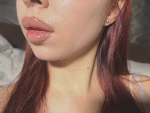 Mzxhhh's BongaCams show and profile