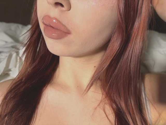 Mzxhhh's BongaCams show and profile