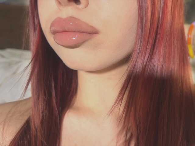 Mzxhhh's BongaCams show and profile