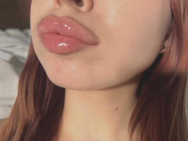 Mzxhhh's BongaCams show and profile