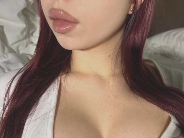 Mzxhhh's BongaCams show and profile