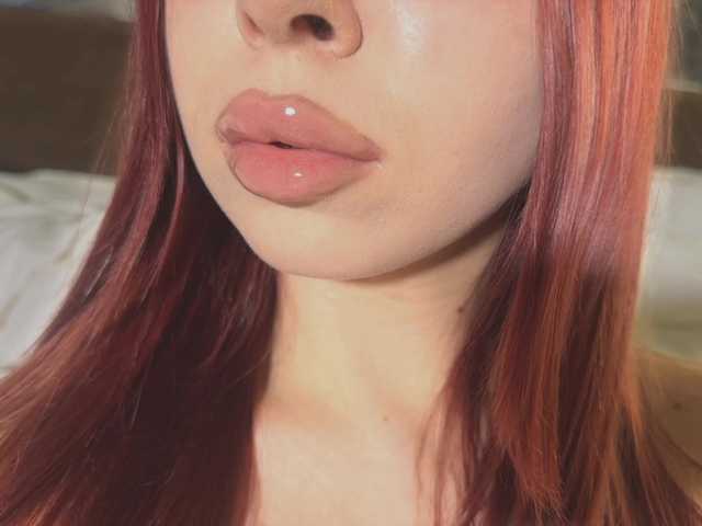 Mzxhhh's BongaCams show and profile