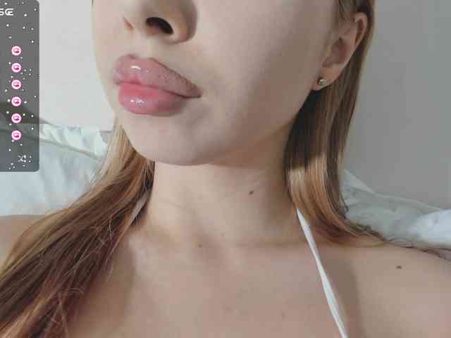 Lalala___ webcam