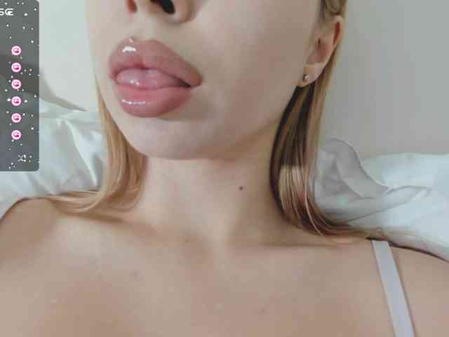 Lalala___ webcam
