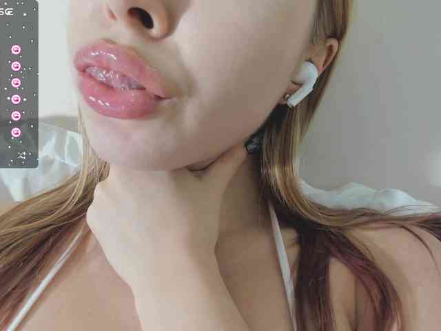 Lalala___ webcam