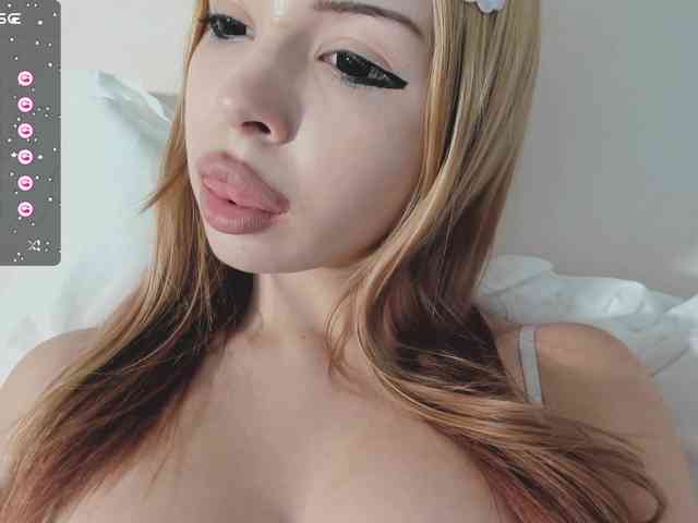 Lalala___ webcam