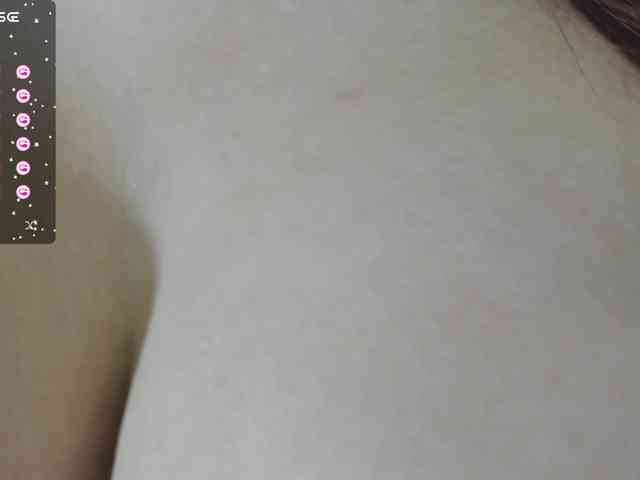 Lalala___ webcam