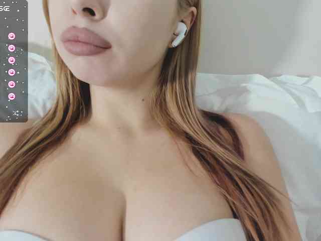 Lalala___ webcam