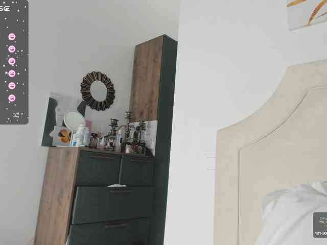Lalala___ webcam