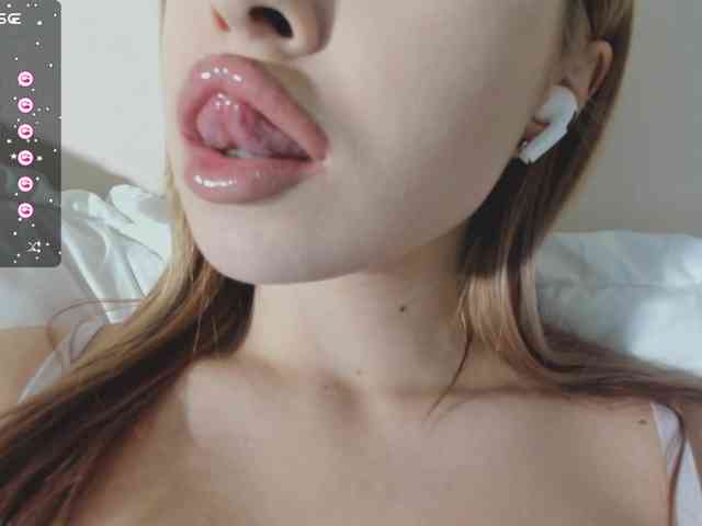 Lalala___ webcam