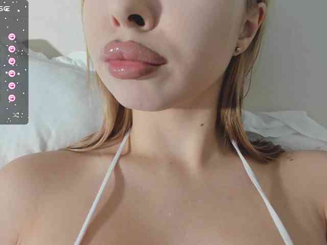 Lalala___ webcam