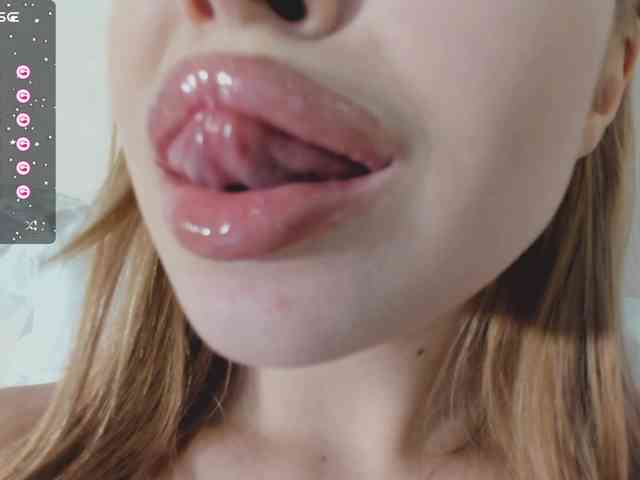 Lalala___ webcam
