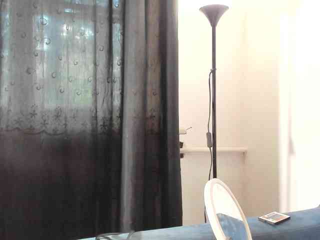 Lalala___ webcam