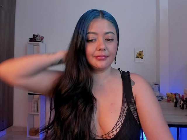 lauratoro live sex