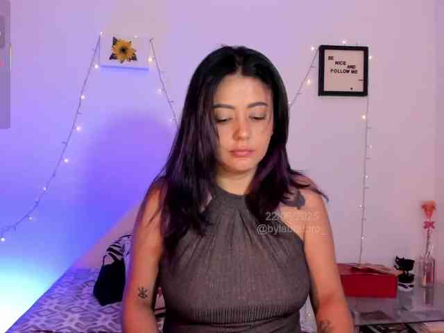 Lauratoro webcam