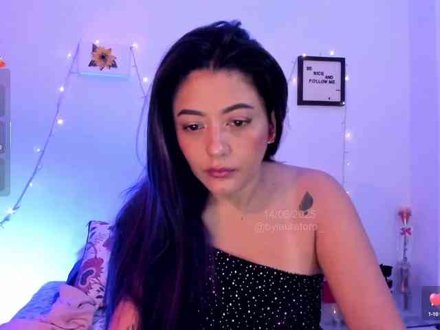 Lauratoro webcam