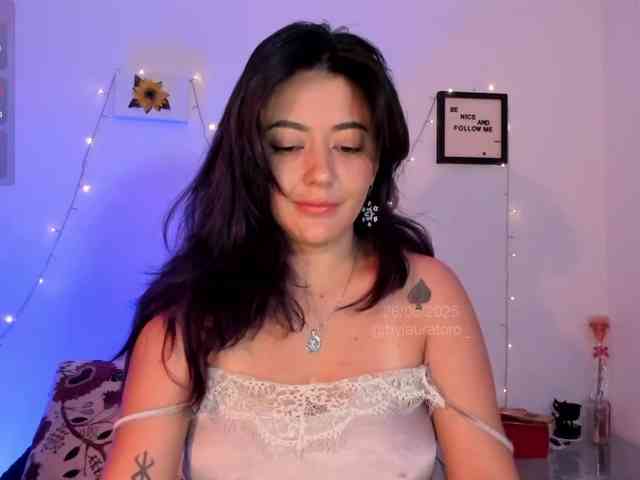 Lauratoro webcam