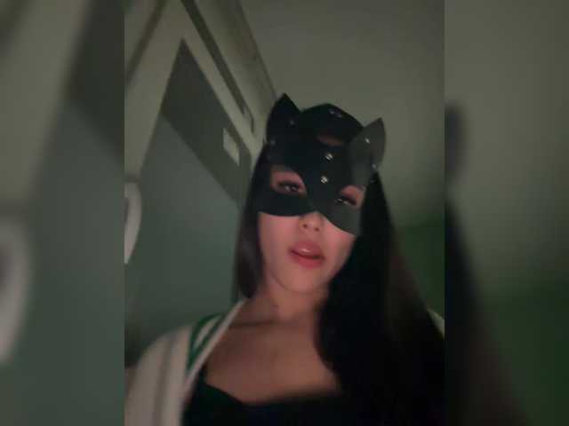 go to chat with Azia_love_