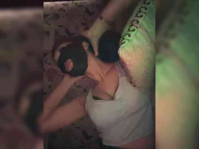 Azia_love_ webcam