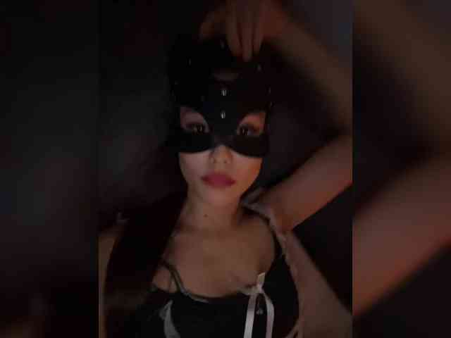 Azia_love_ webcam