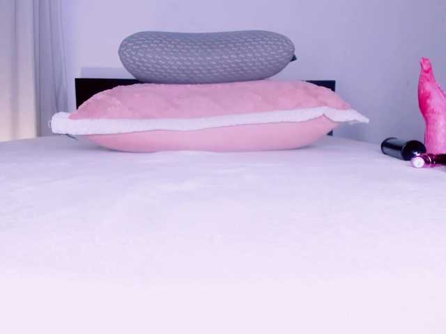 AnaXo — Stretchh messy ass -Tip 1,5, 11tok=torture ass- PVT ON -vids in bio=5tok - Goal: stretch Torture ass  [69 tokens left]