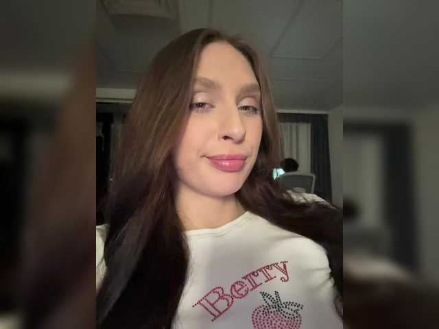 PARTYNEXTNEXT's BongaCams show and profile