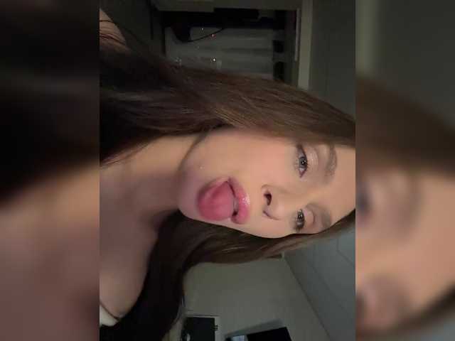 PARTYNEXTNEXT's BongaCams show and profile