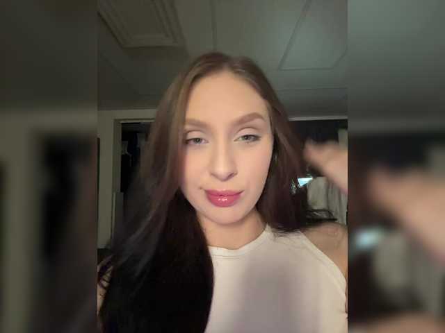  PARTYNEXTNEXT chat room