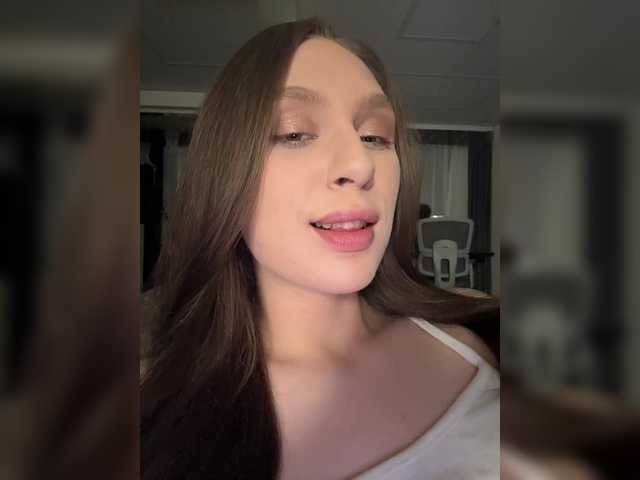 PARTYNEXTNEXT's BongaCams profile