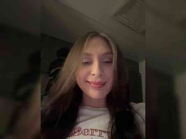 PARTYNEXTNEXT webcam