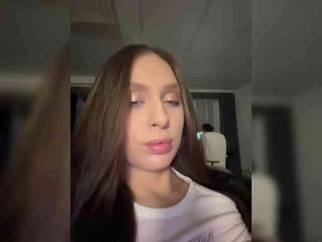 PARTYNEXTNEXT webcam