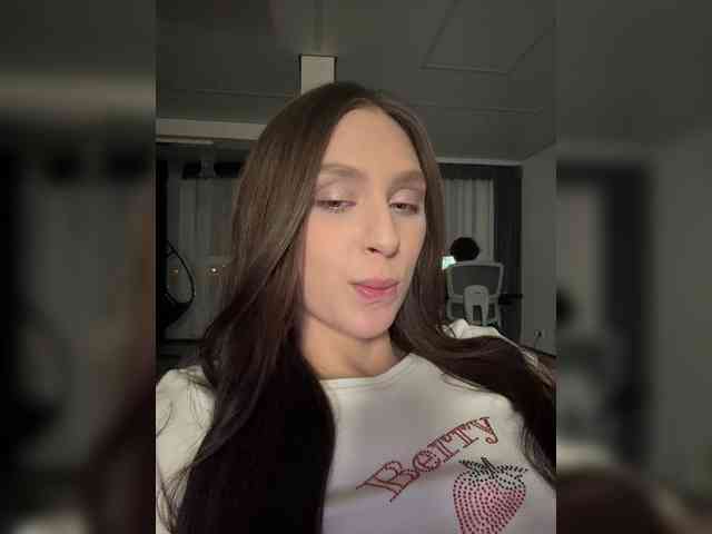 PARTYNEXTNEXT webcam