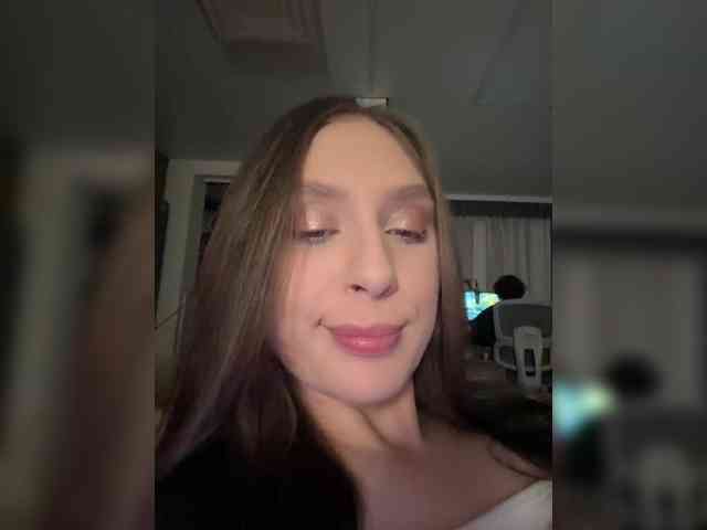 PARTYNEXTNEXT webcam