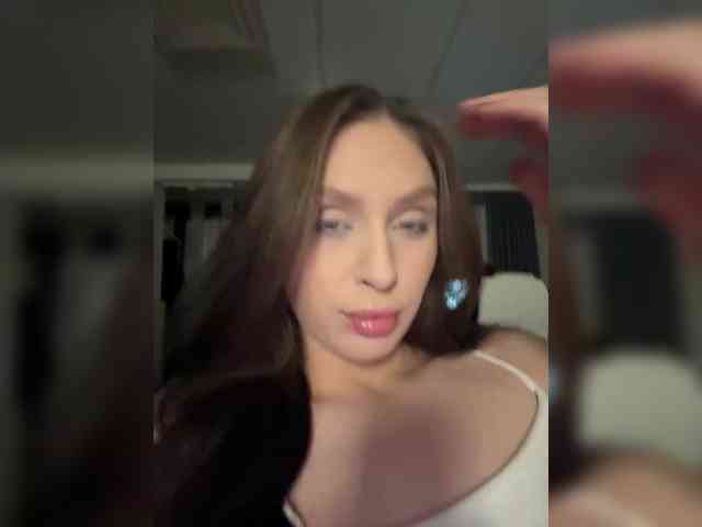 PARTYNEXTNEXT webcam