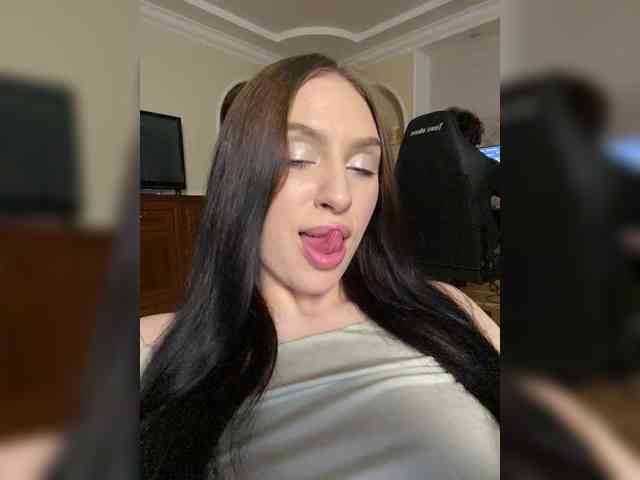PARTYNEXTNEXT webcam