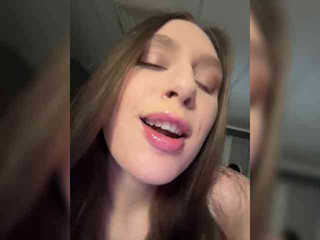 PARTYNEXTNEXT webcam