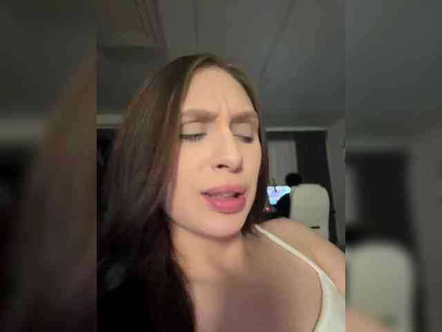 PARTYNEXTNEXT Live Webcam on {site_name}