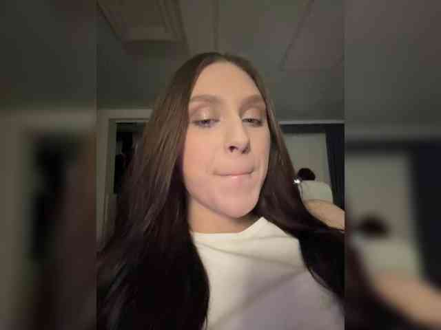 PARTYNEXTNEXT webcam