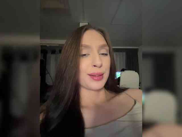 PARTYNEXTNEXT webcam