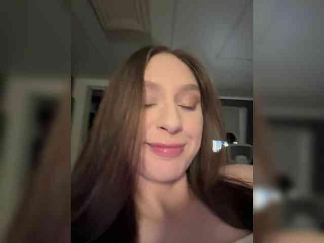 PARTYNEXTNEXT webcam