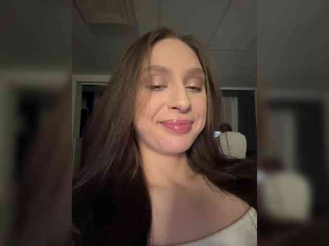 PARTYNEXTNEXT webcam