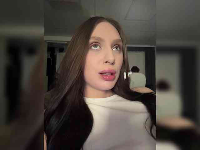 PARTYNEXTNEXT webcam