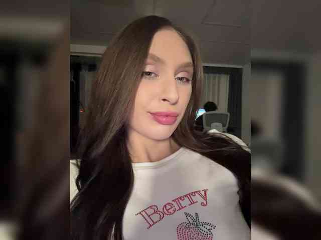 PARTYNEXTNEXT webcam