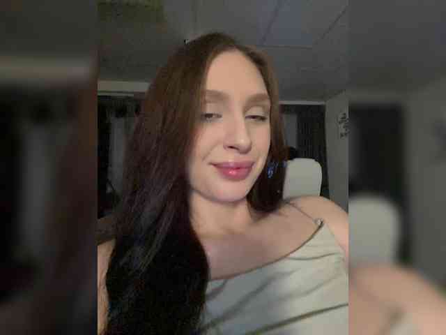 PARTYNEXTNEXT webcam