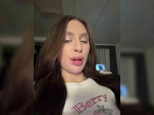 PARTYNEXTNEXT webcam