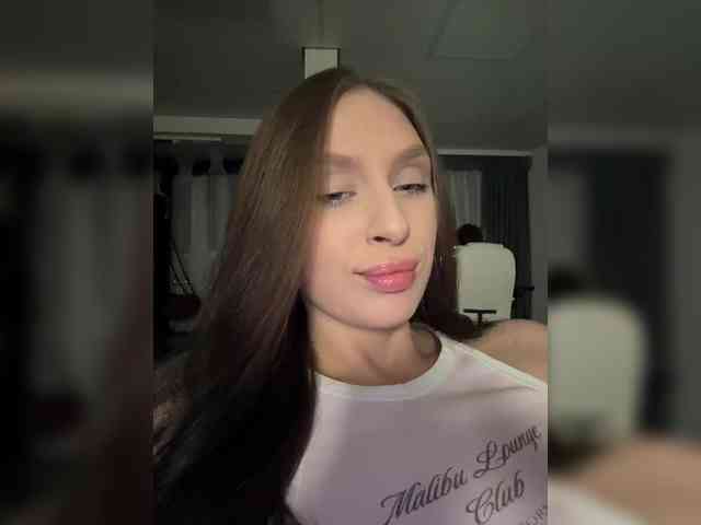 PARTYNEXTNEXT webcam