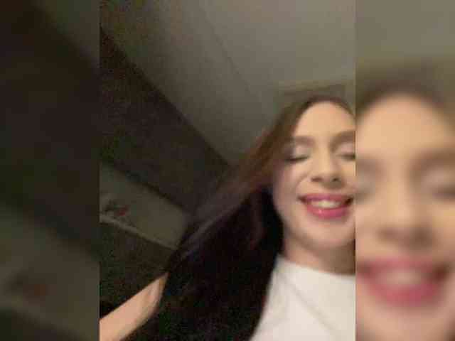 PARTYNEXTNEXT webcam