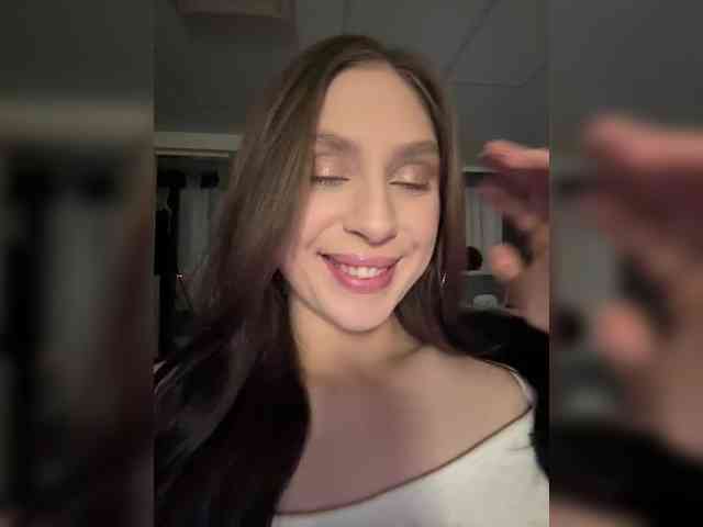 PARTYNEXTNEXT webcam